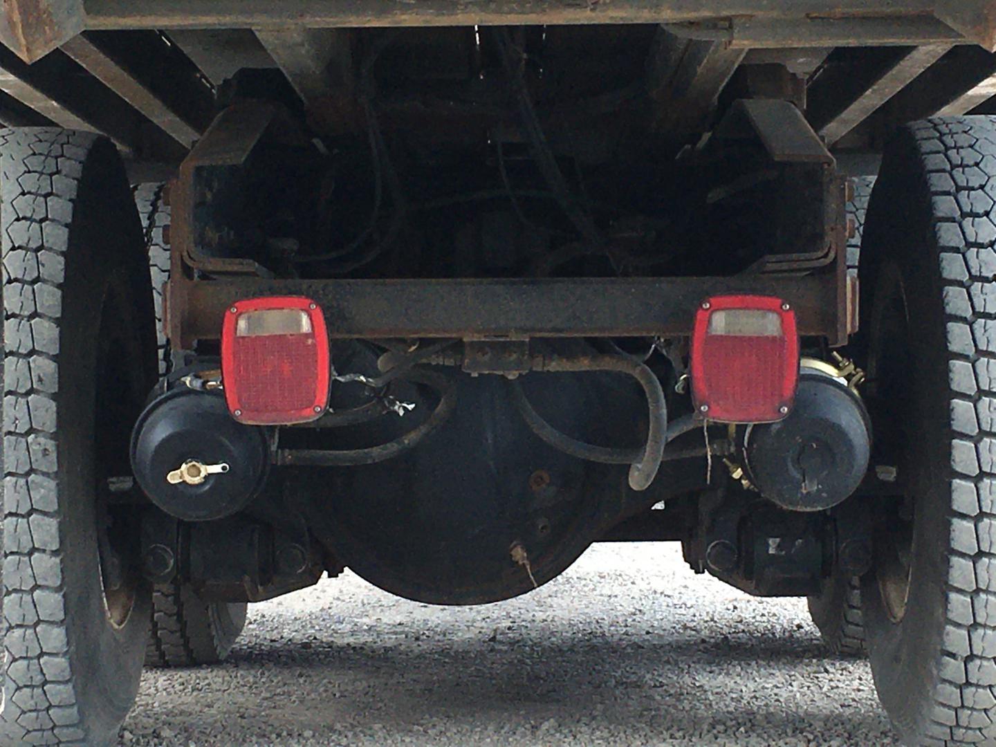 ./imagenes/INVOICE/2019/16983/CAMION INTERNATIONAL 7600 CON TRANSPORTADOR DE ALGODON  (50).JPG